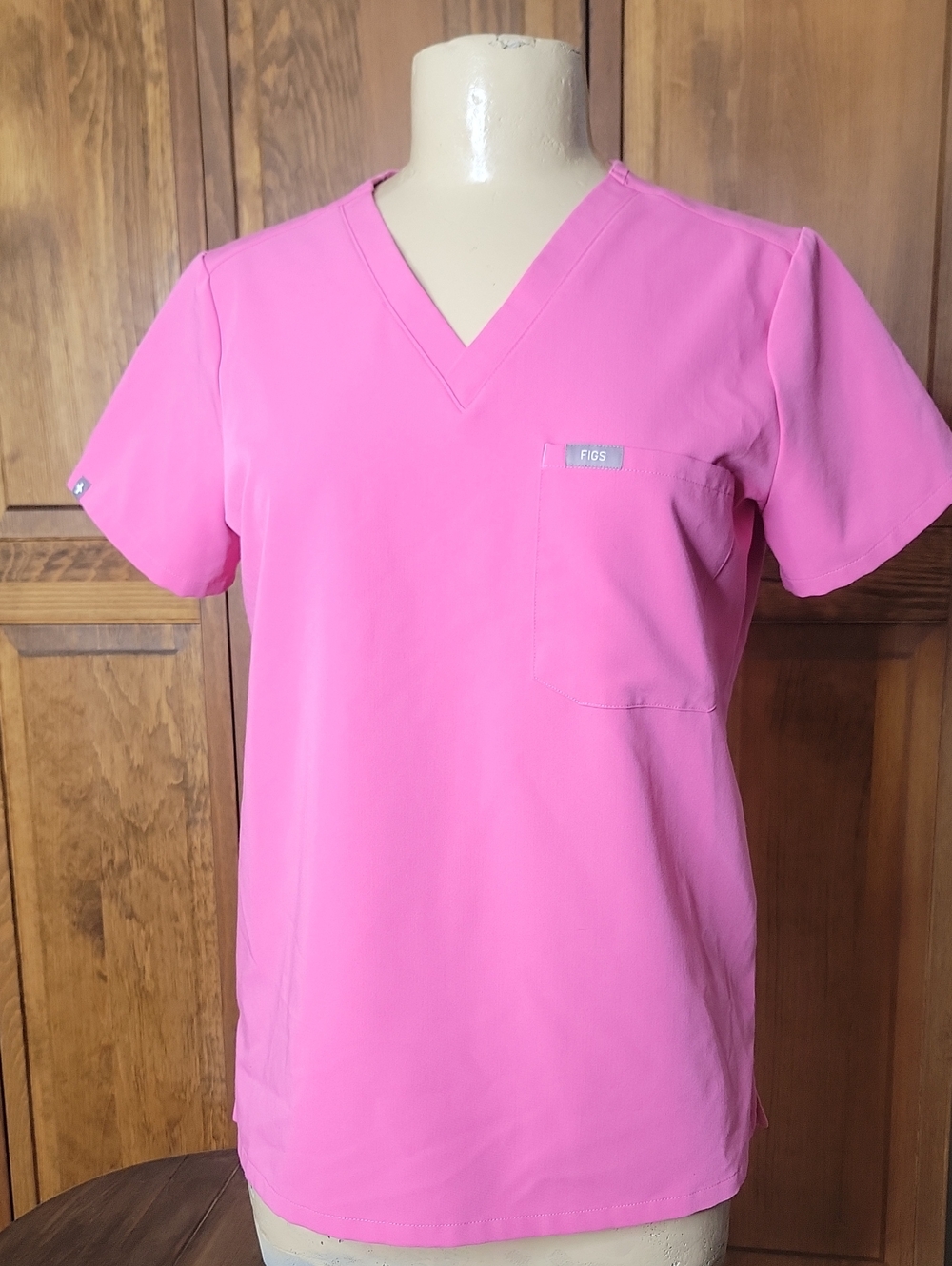 Figs NWOT Women's Catarina One Pocket Scrub Top Sz S